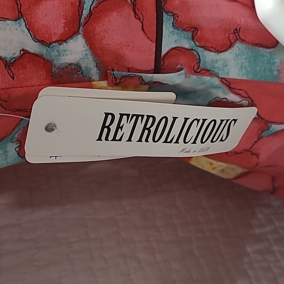 Poppy Love Dress - Picture 7 of 9